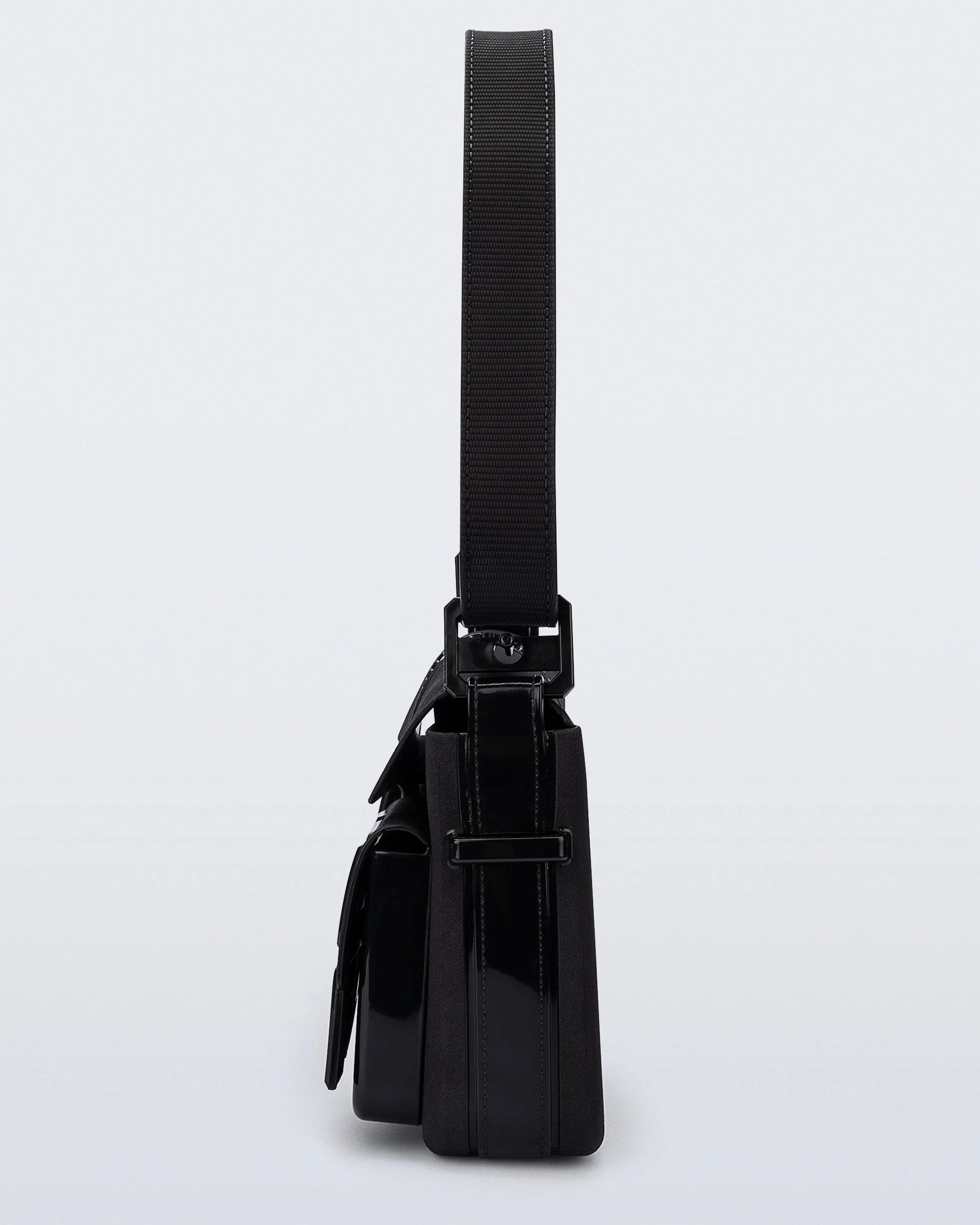 Cargo Bag - Image 4