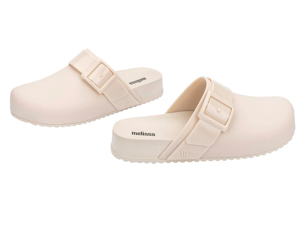 Cozy Clog - Image 7