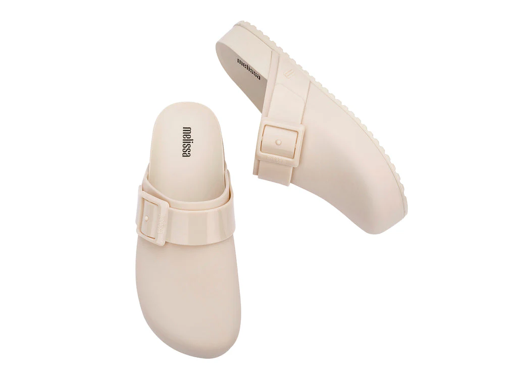 Cozy Clog - Image 8