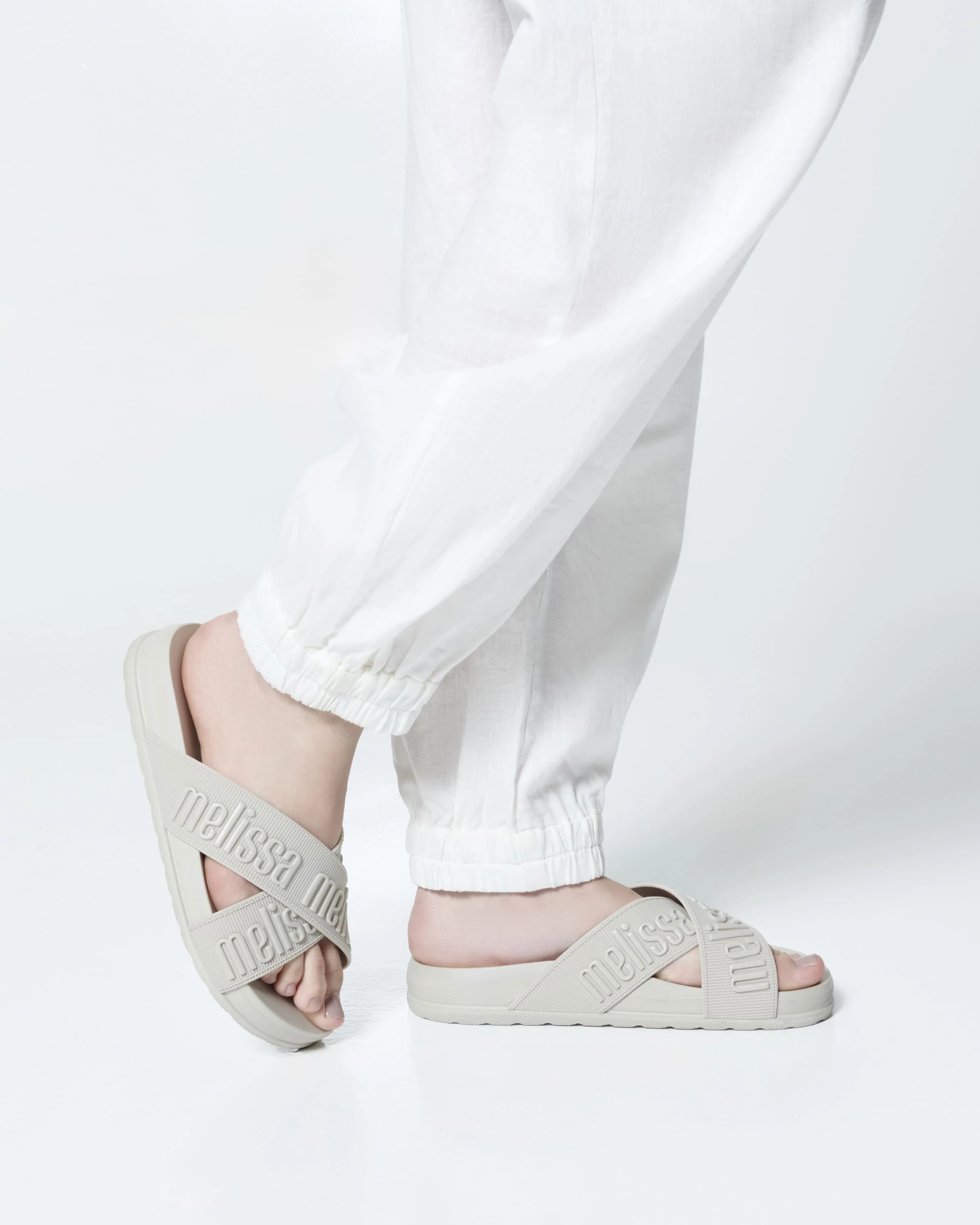 Cozy M Lover Slide - Image 3
