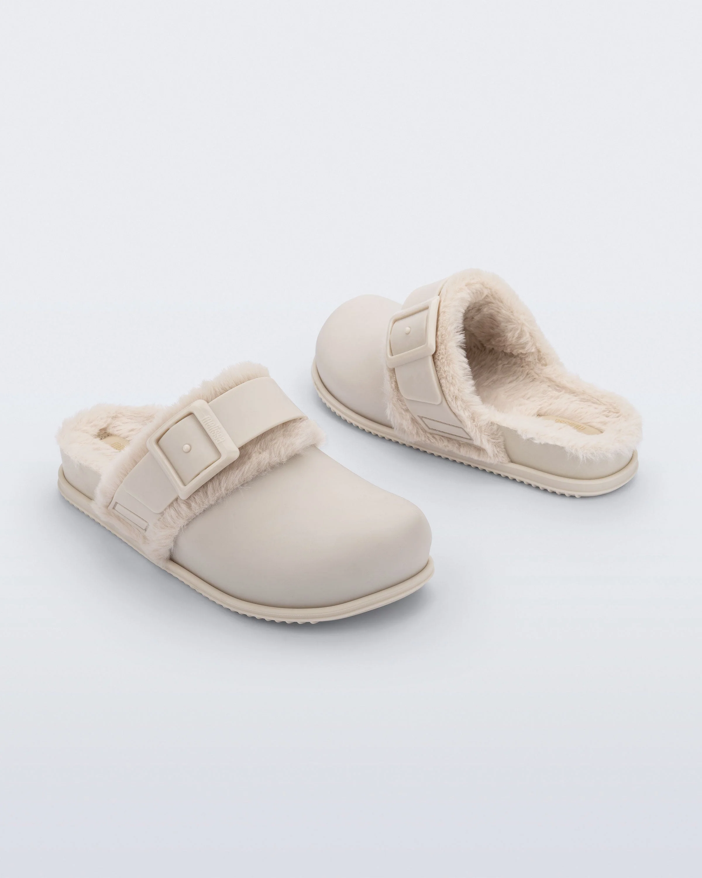 Cozy Warm Clog - Image 2