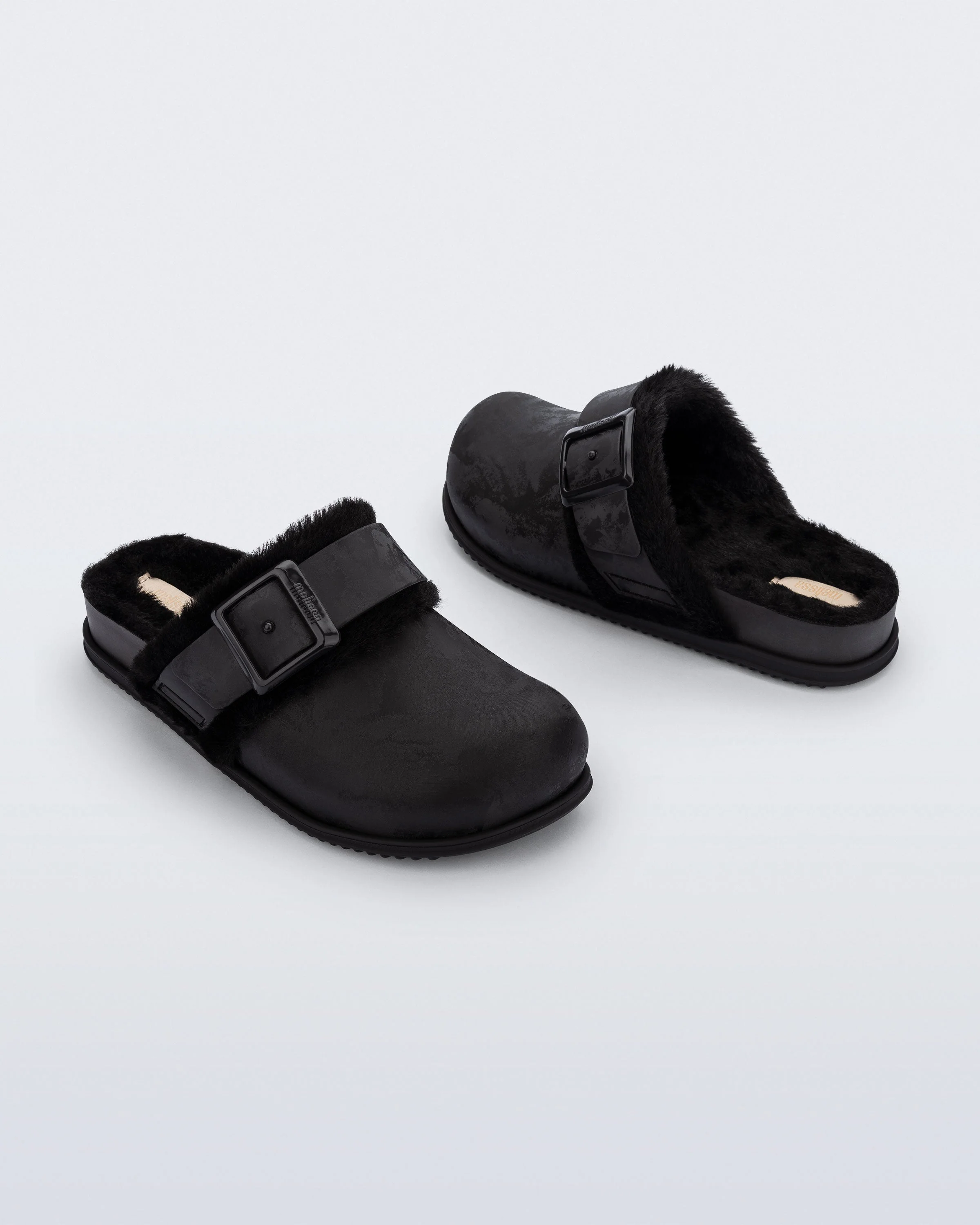 Cozy Warm Clog - Image 2