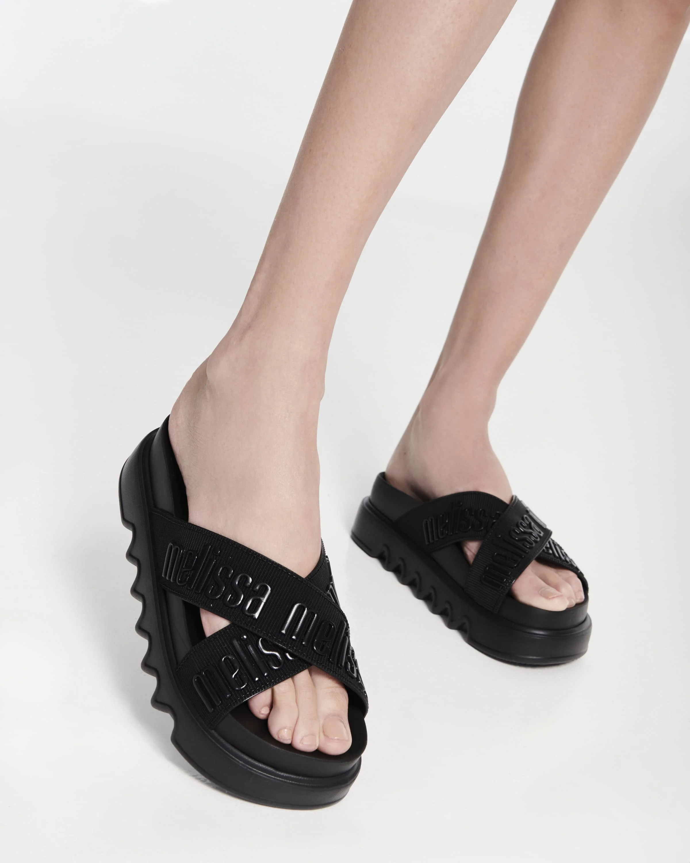 Cross M Lover Platform - Image 2