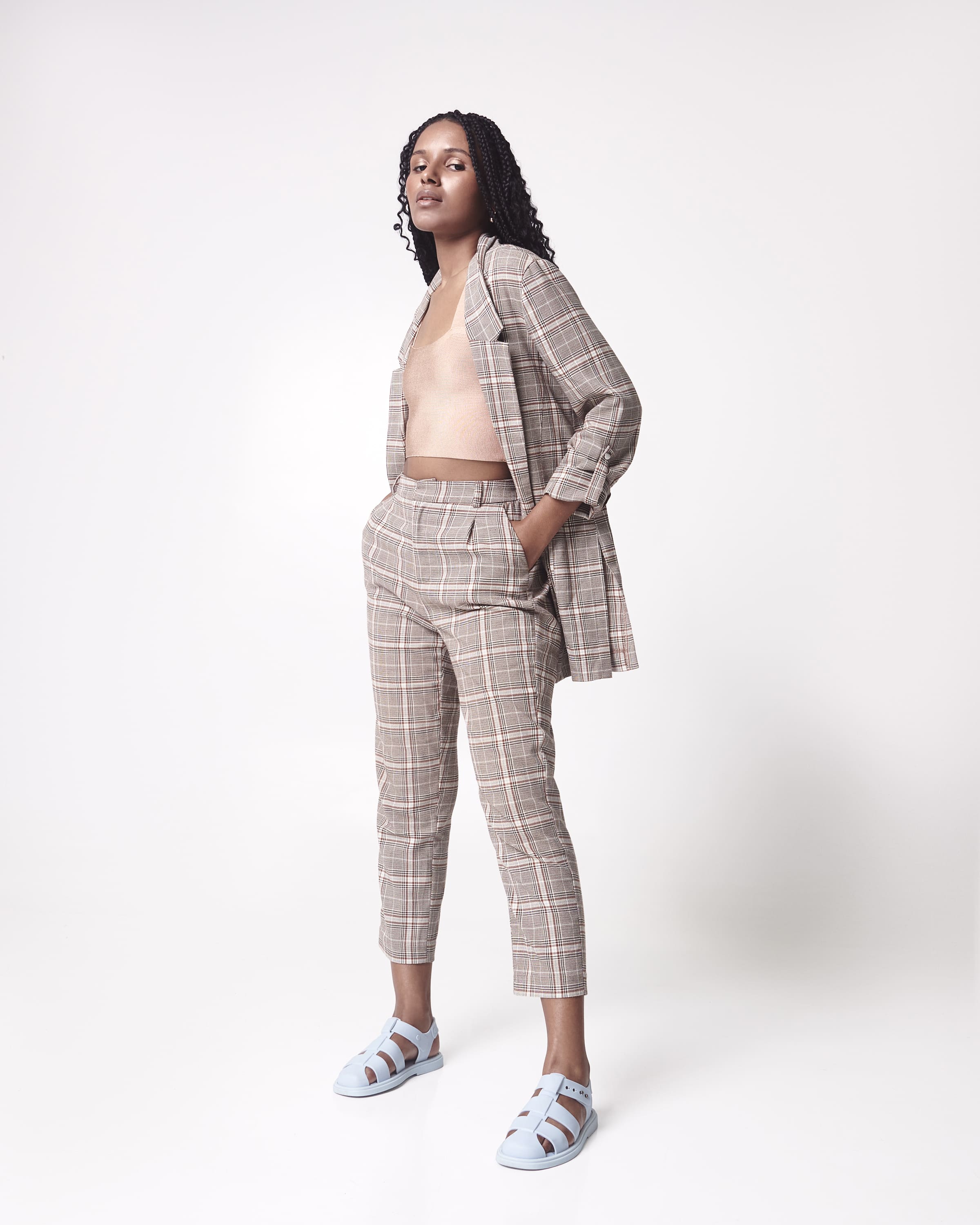 Emma - Image 5