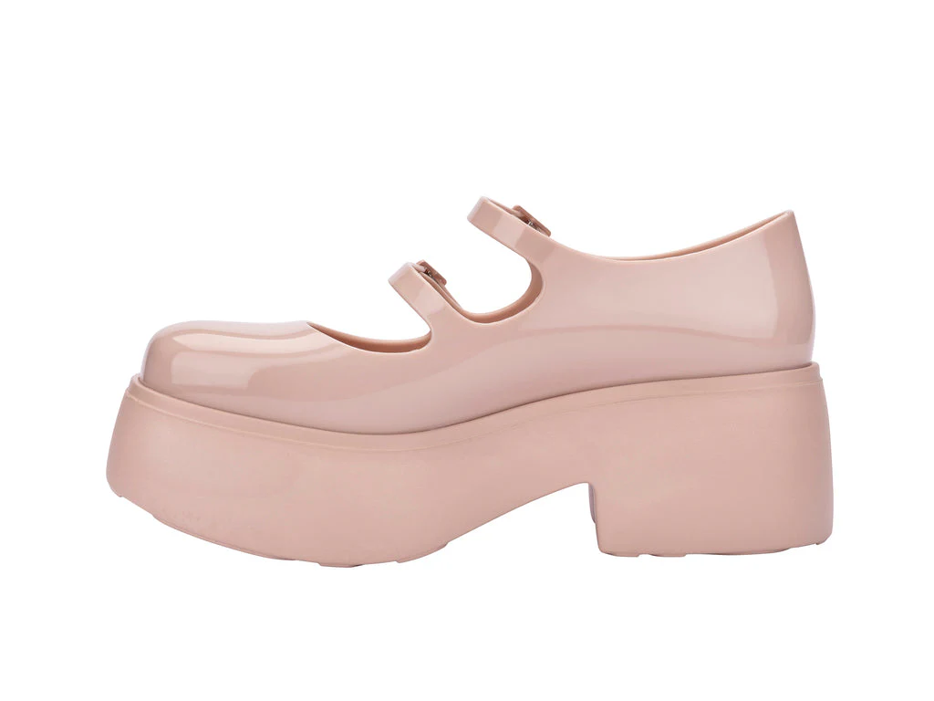 Farah - Image 7