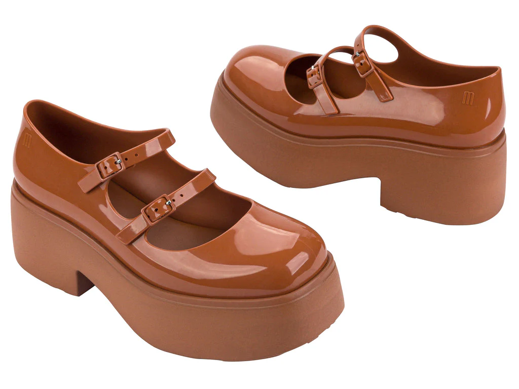 Farah - Image 10