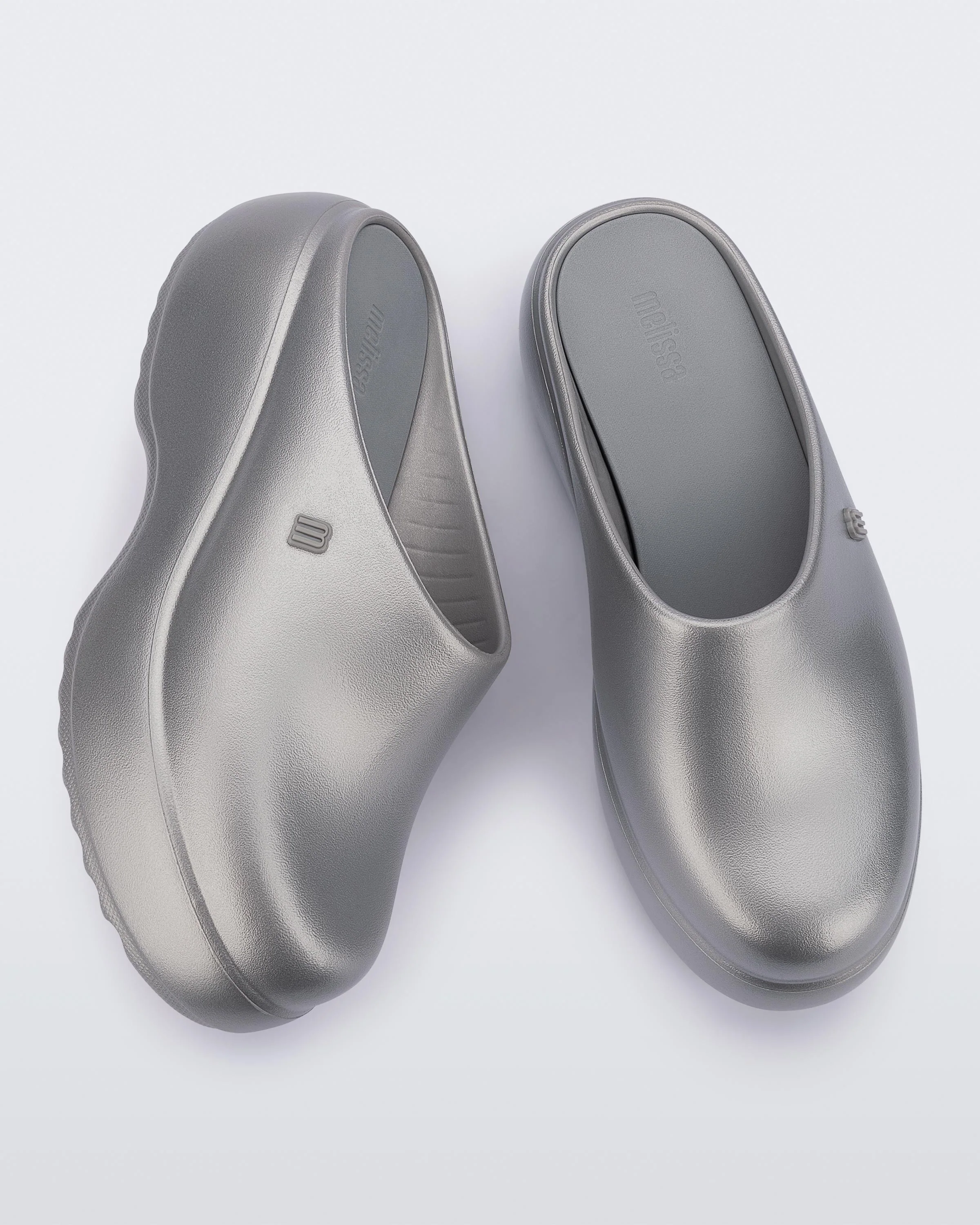 Free Clog Platform - Image 3