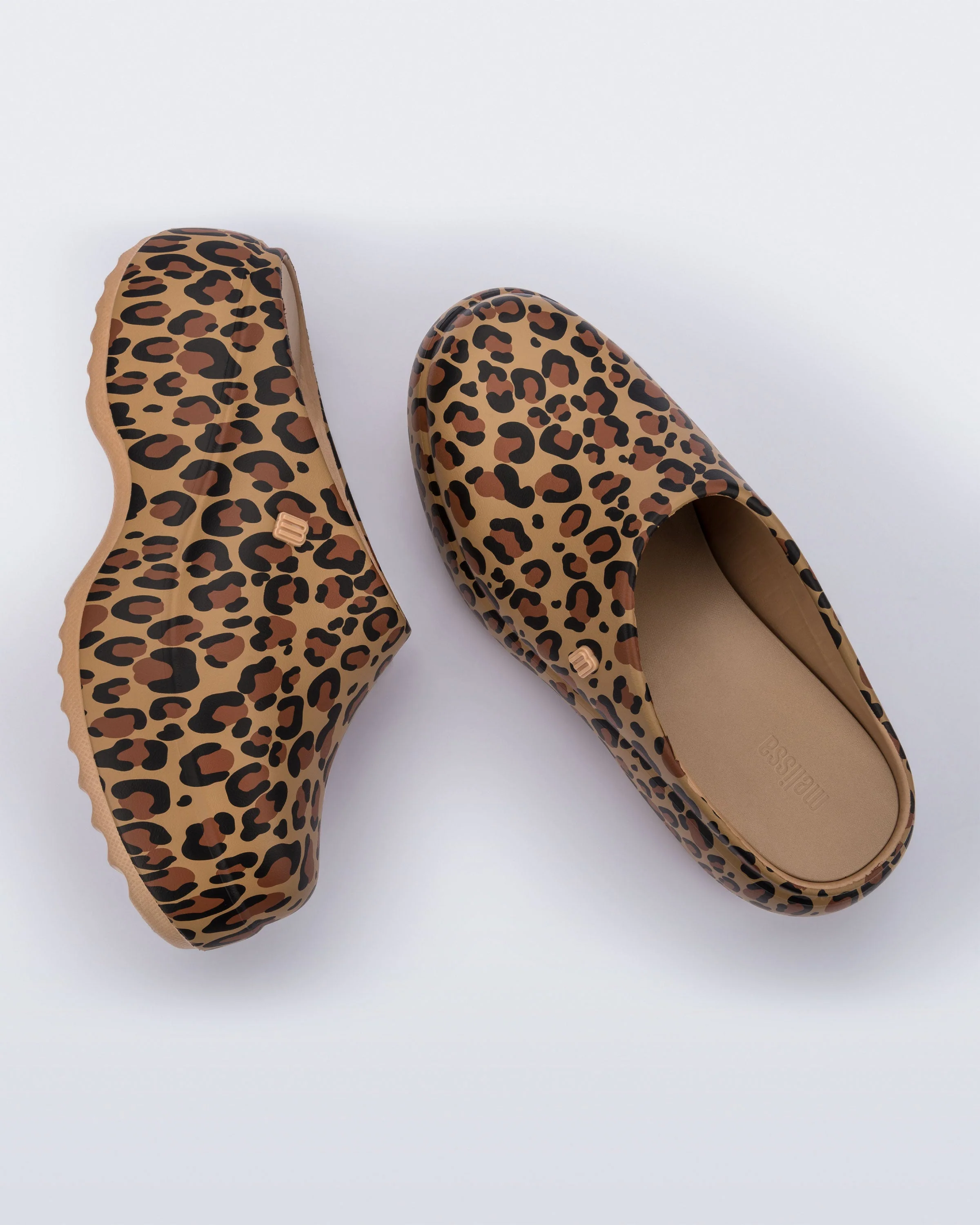 Free Clog Print Platform - Image 3