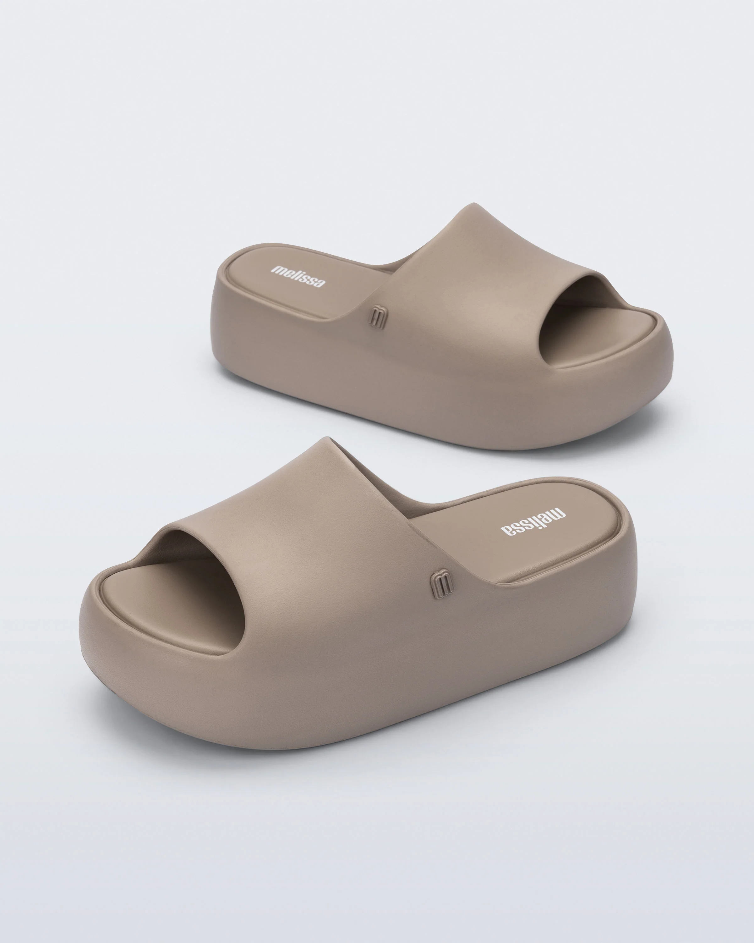 Free Platform Slide - Image 2