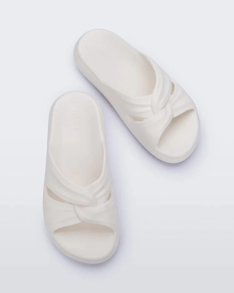 Free Slide - Image 4