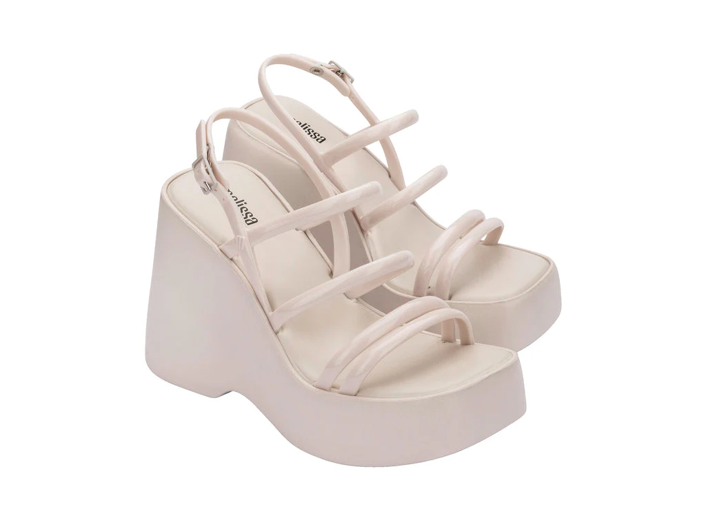 Jessie - Image 5
