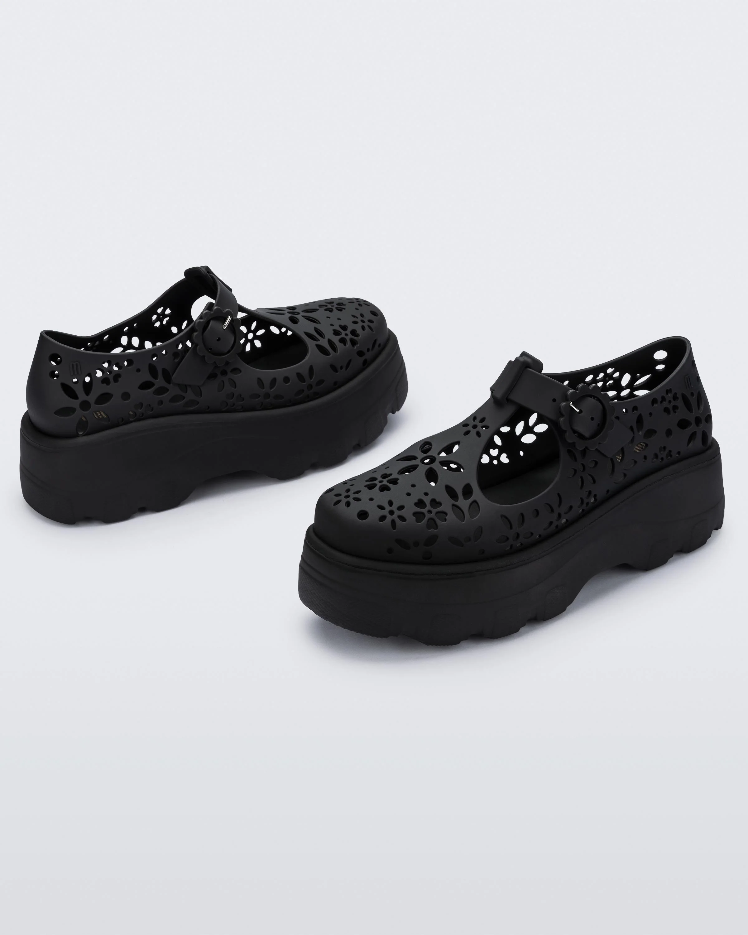 Kick Off Lace - Image 3