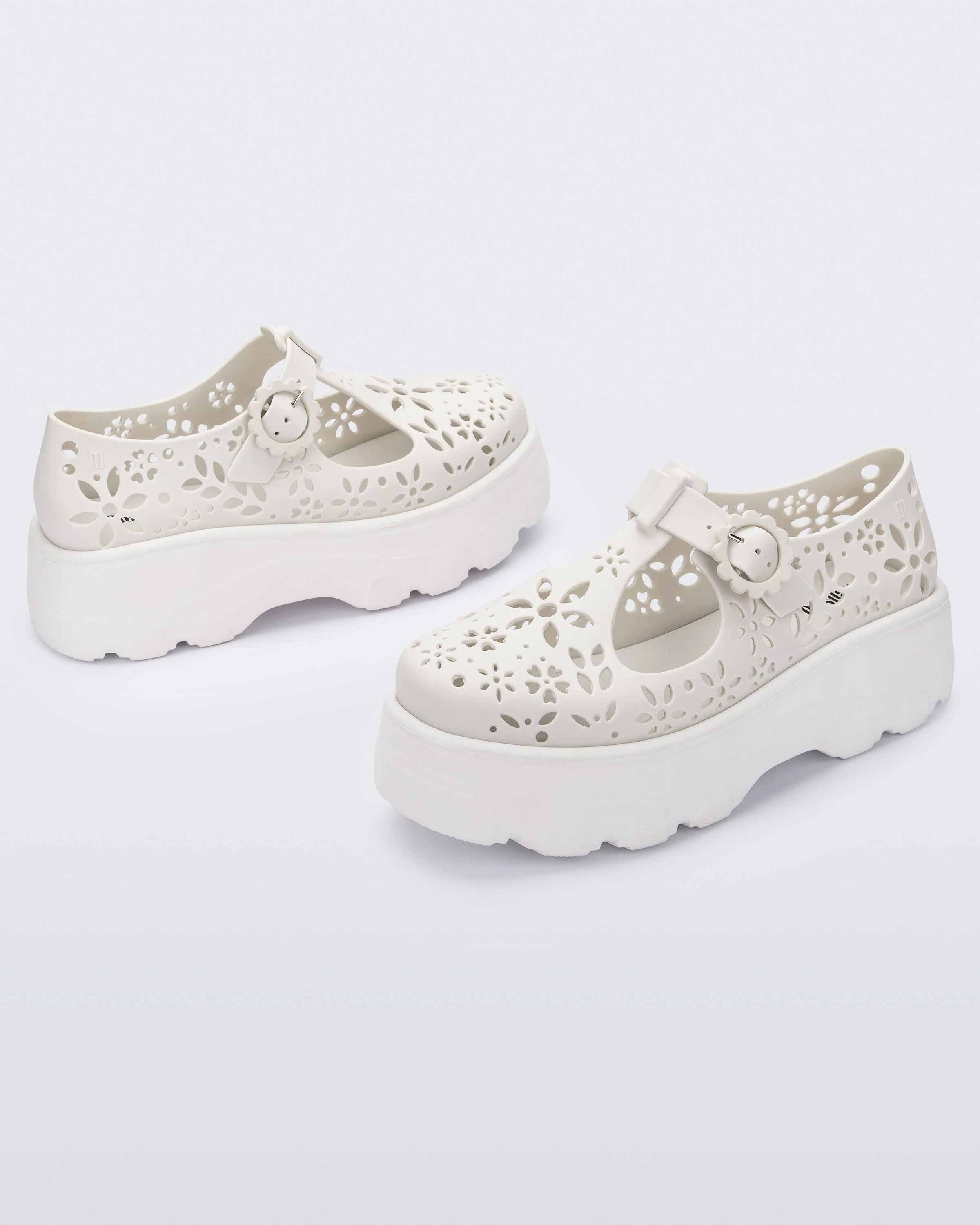 Kick Off Lace - Image 3