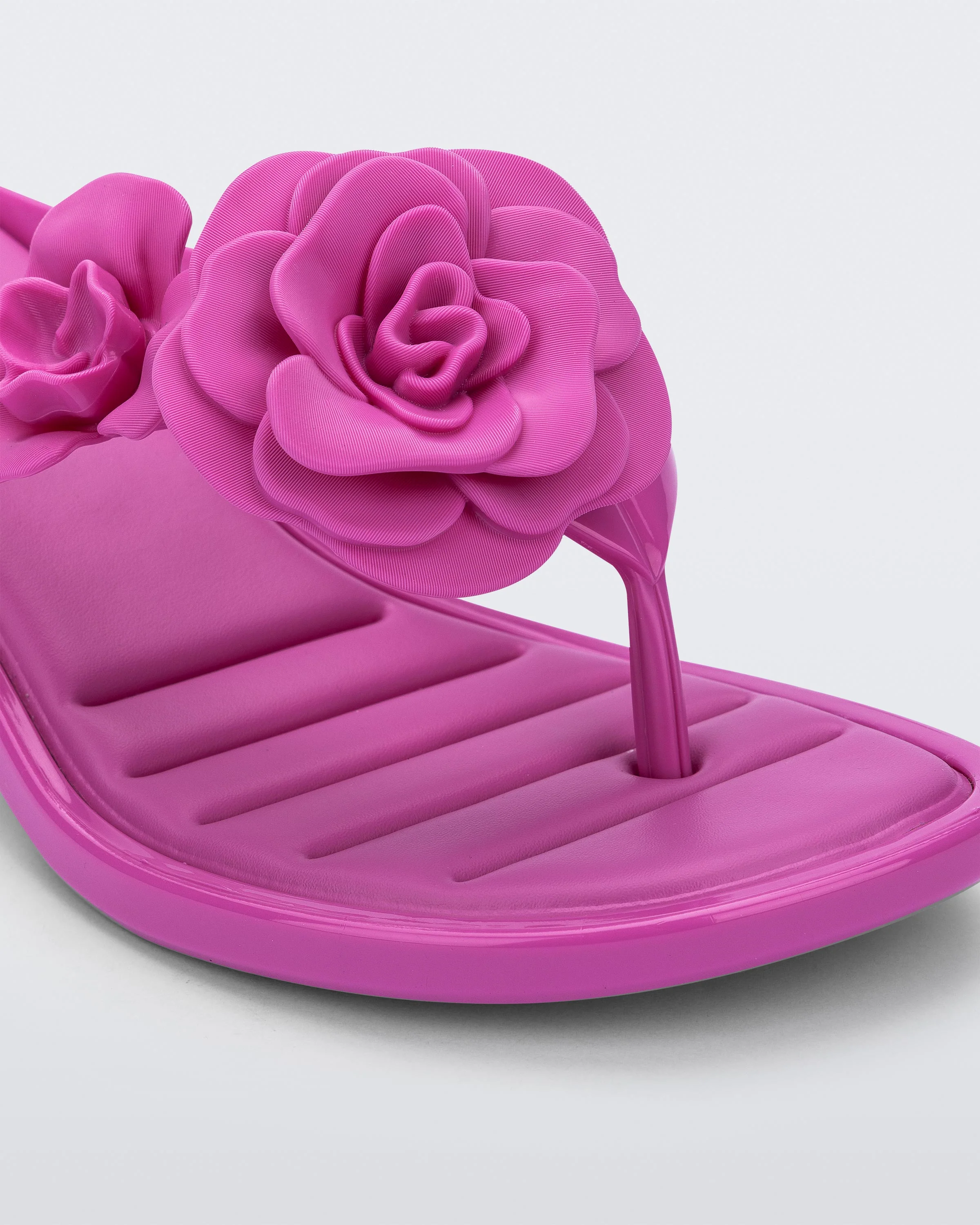 Kitten Heel Petals - Image 5