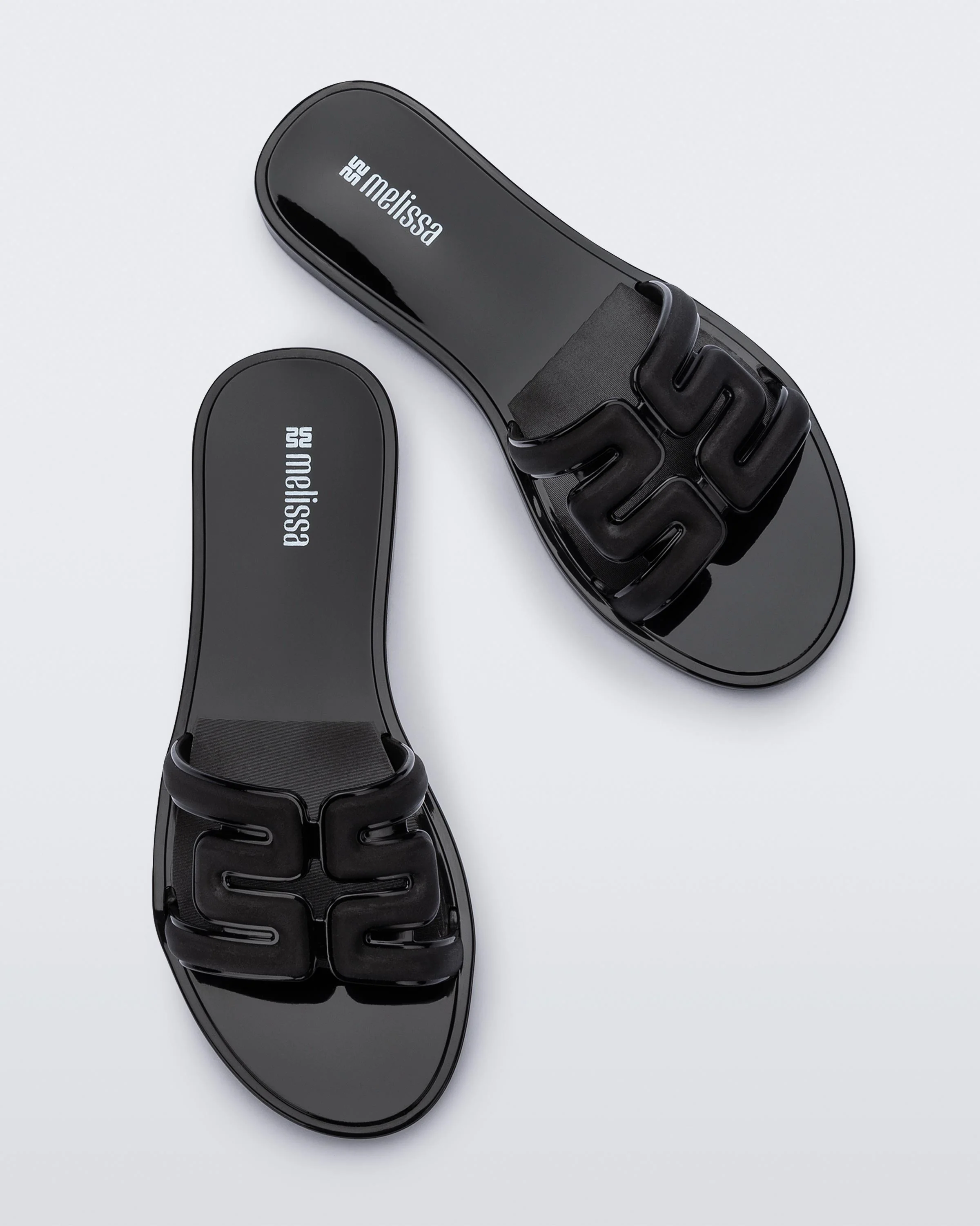 M Slide - Image 4