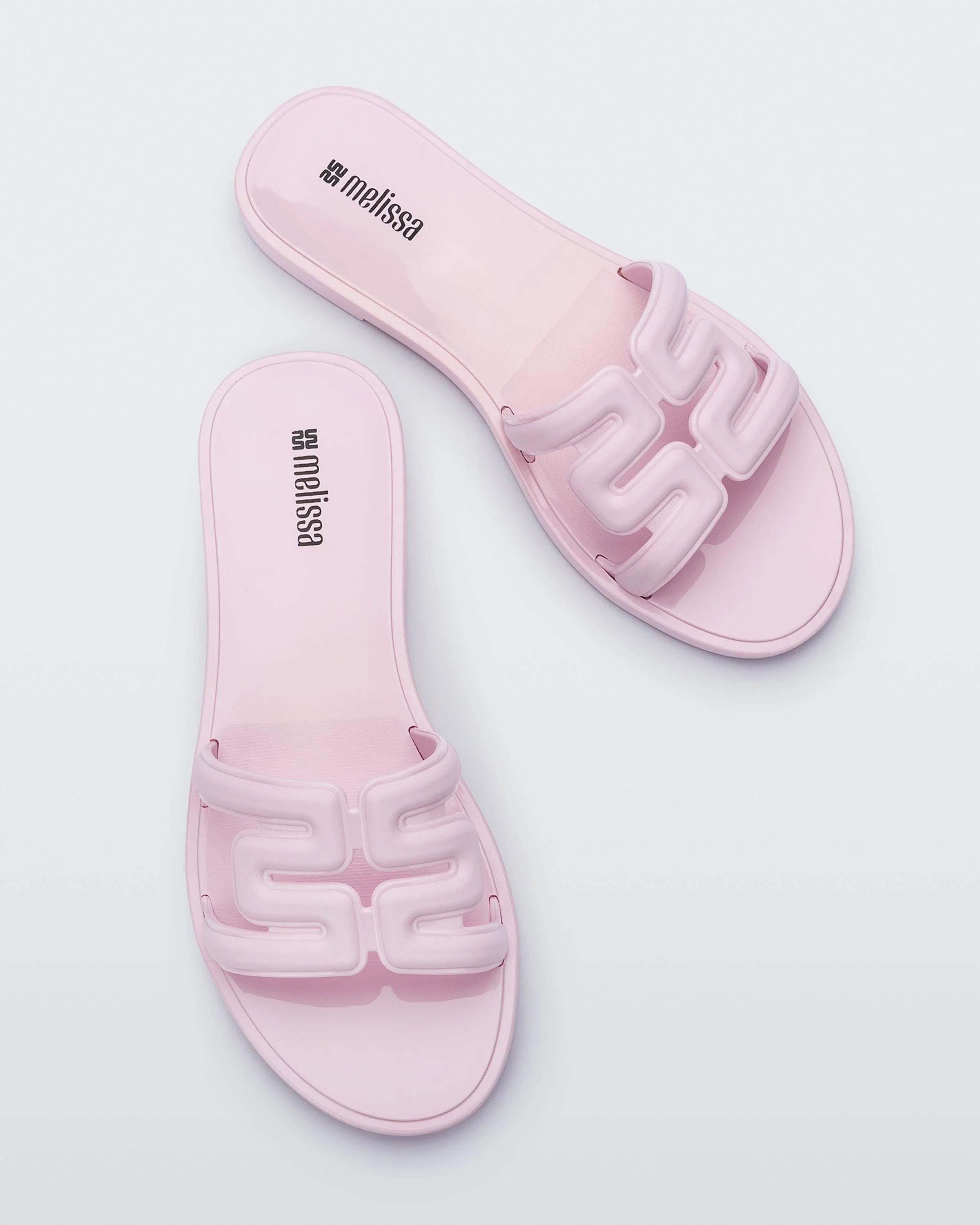 M Slide - Image 4