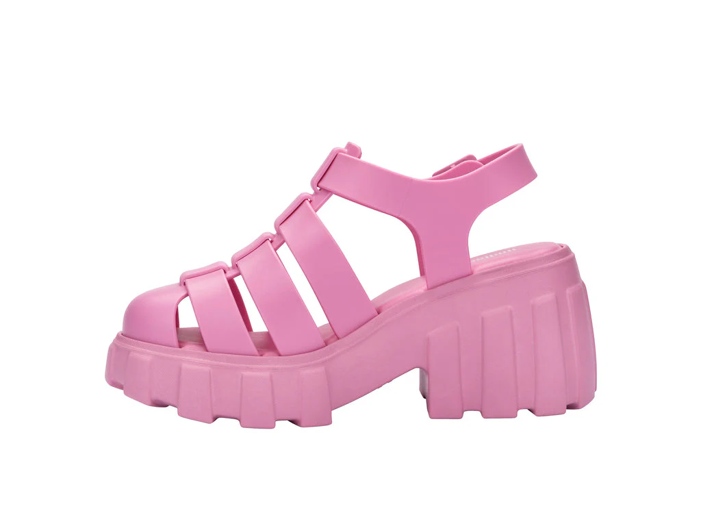 Megan - Image 10
