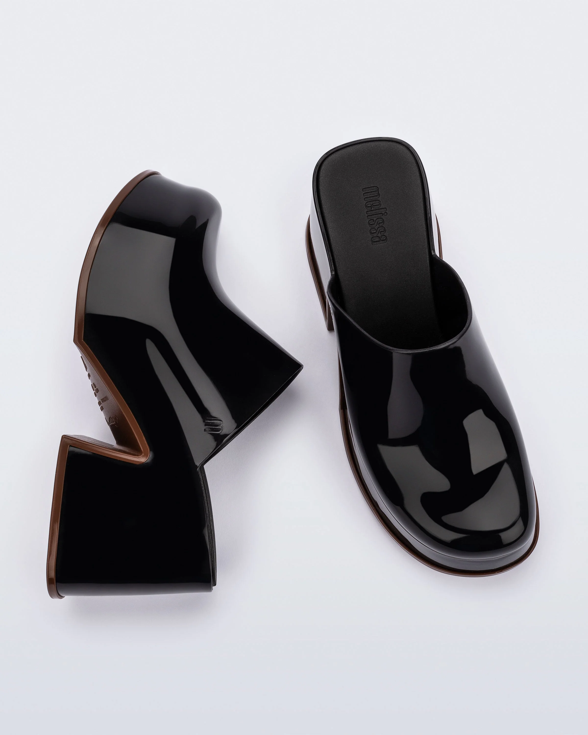 Mia - Image 3