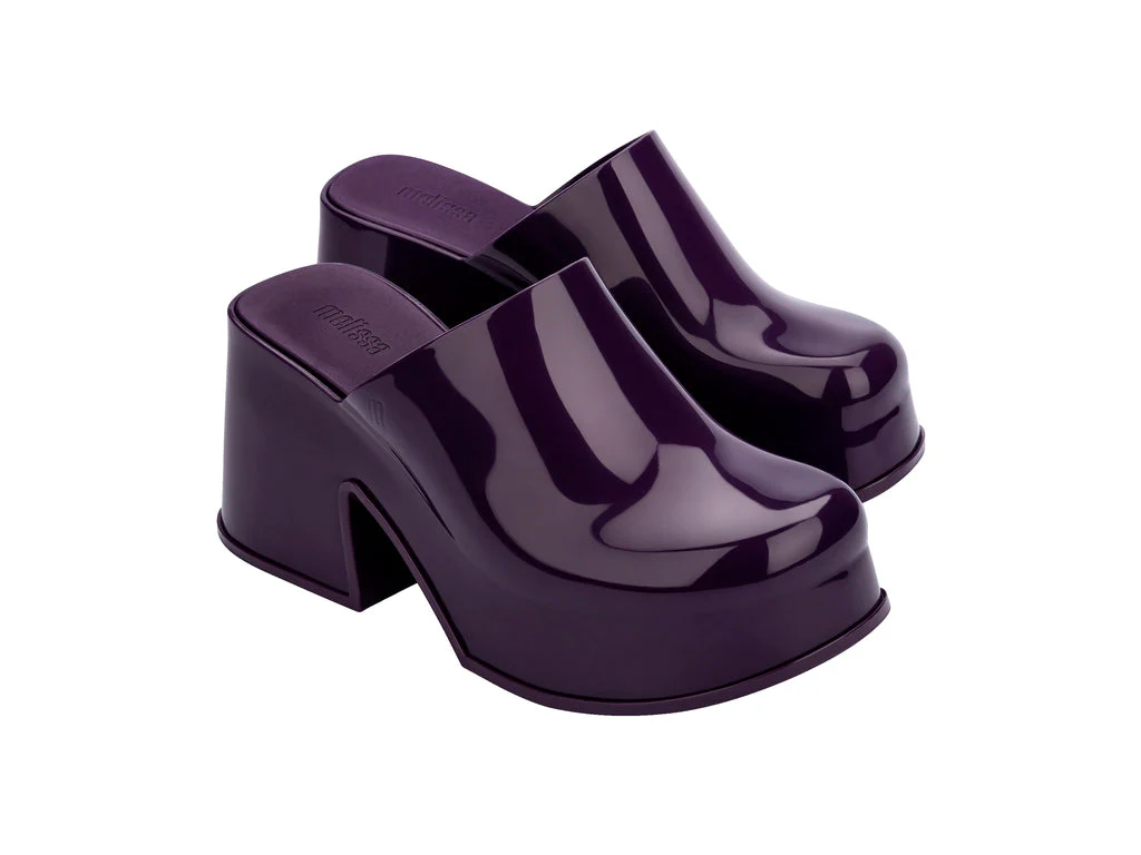 Mia - Image 5