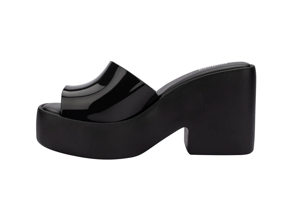 Posh - Image 6