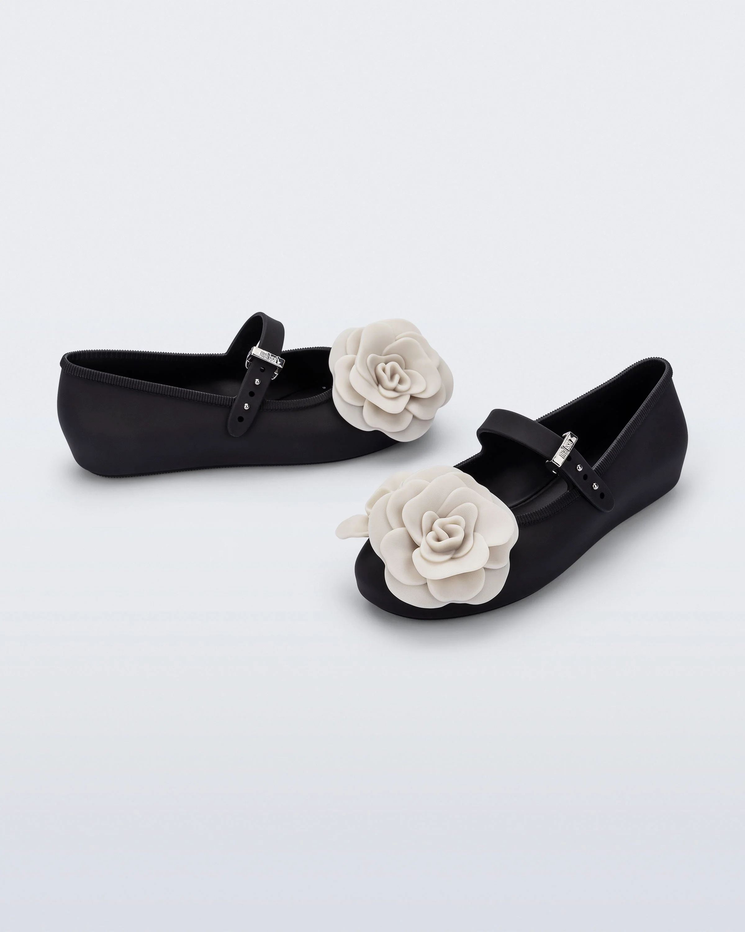 Soft Ballerina Petals - Image 3