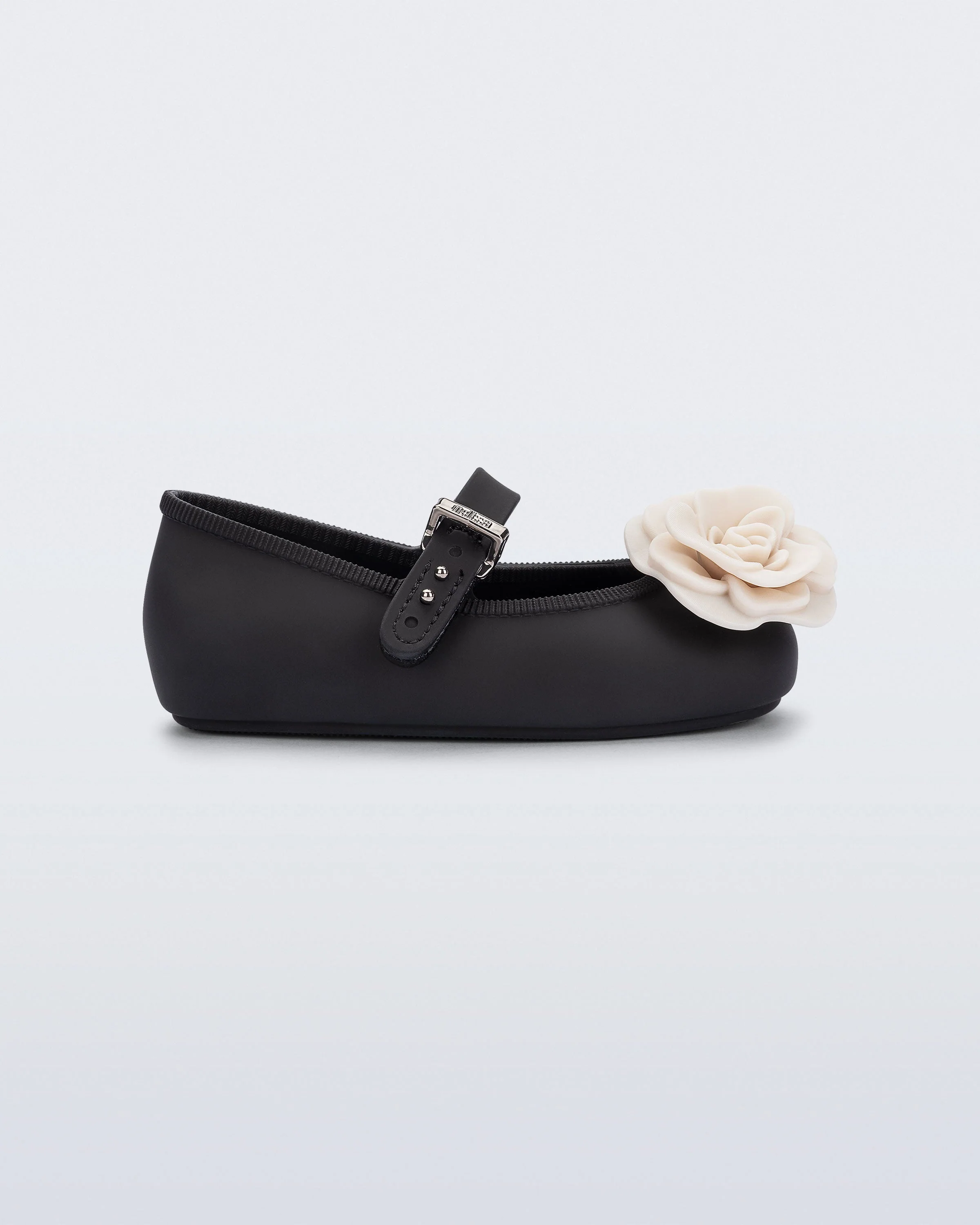 Soft Ballerina Petals - Image 2