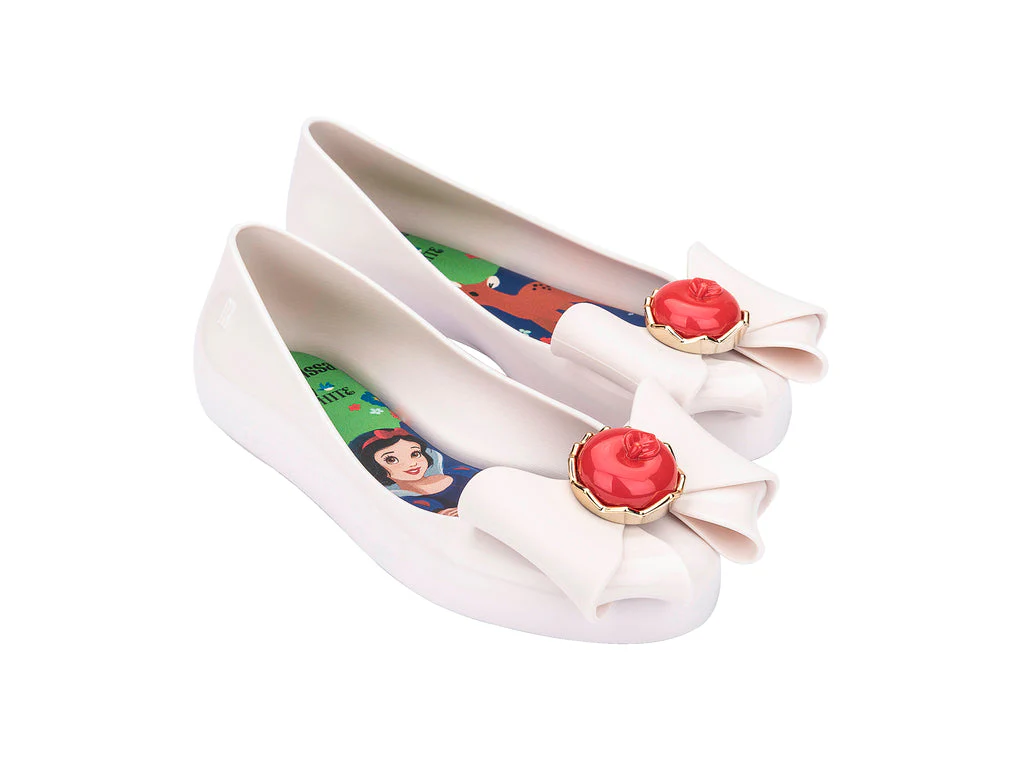Sweet Love Snow White - Image 5