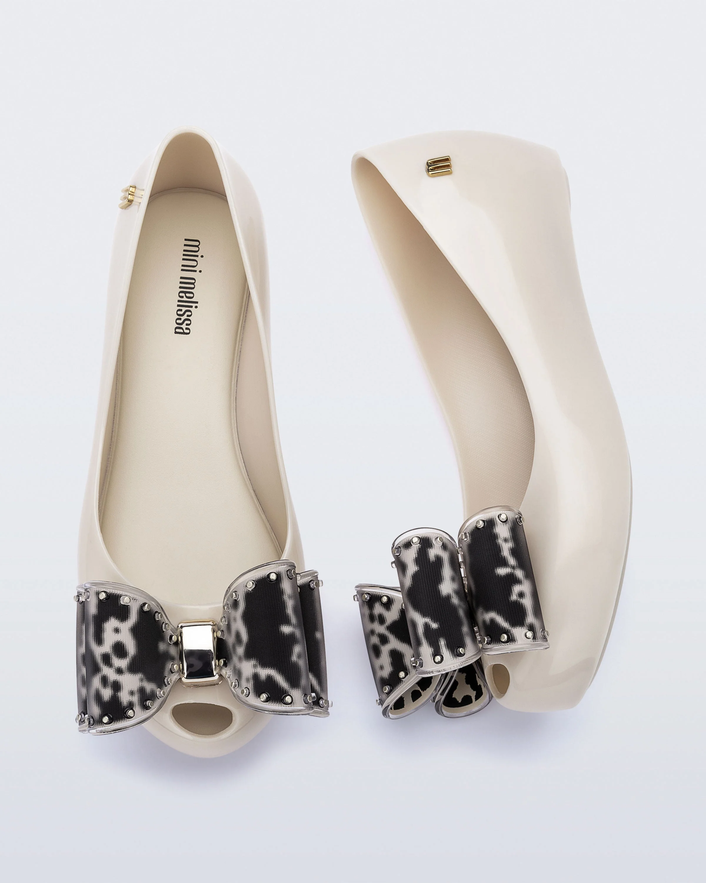 Ultragirl Classic Bow - Image 3